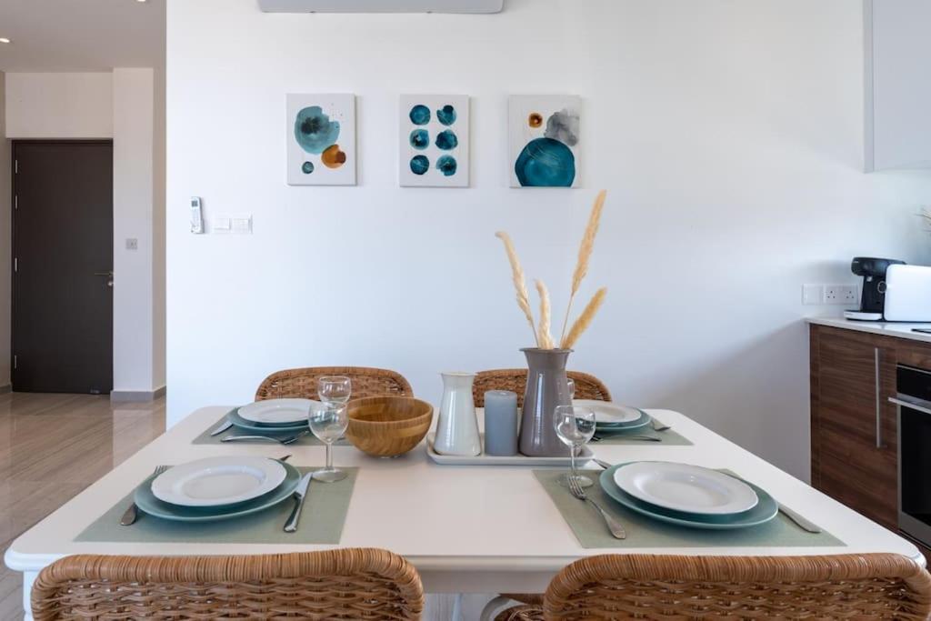 Thalassa 2-Bedroom Apartment In Λάρνακα Εξωτερικό φωτογραφία