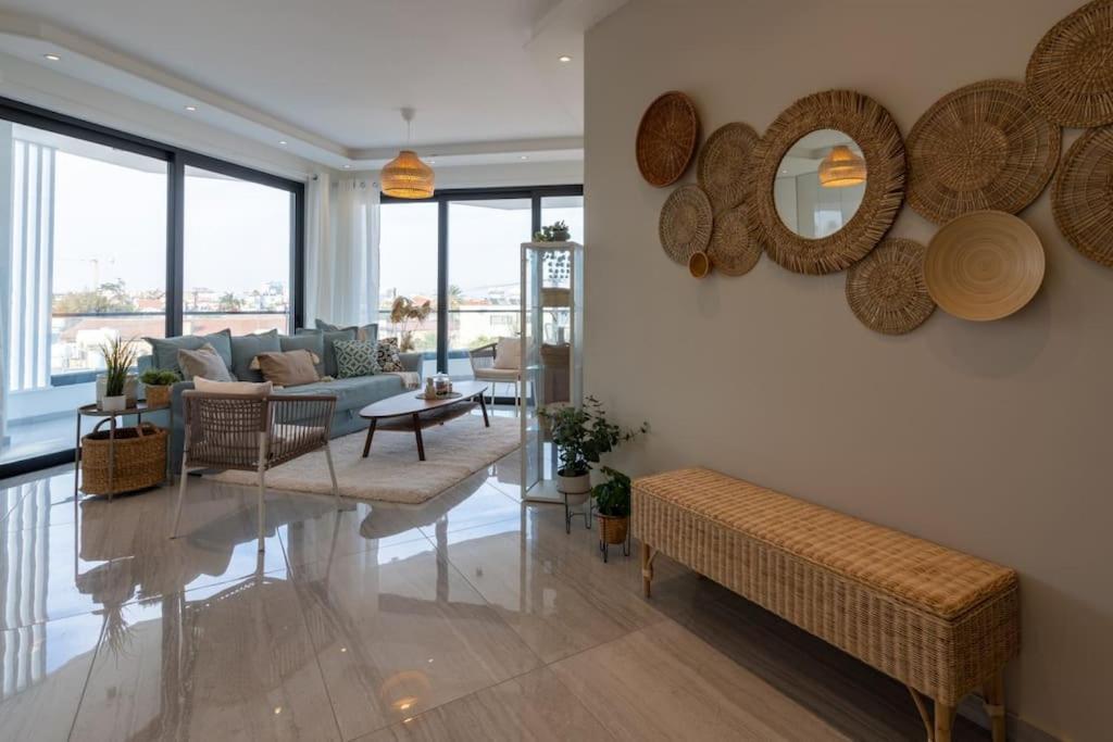 Thalassa 2-Bedroom Apartment In Λάρνακα Εξωτερικό φωτογραφία