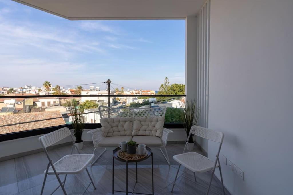 Thalassa 2-Bedroom Apartment In Λάρνακα Εξωτερικό φωτογραφία