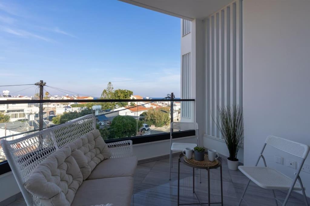Thalassa 2-Bedroom Apartment In Λάρνακα Εξωτερικό φωτογραφία